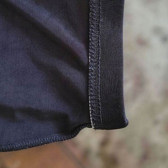 Vtg slinky black rib knit fit and flare midi skirt - Picture 9 of 9